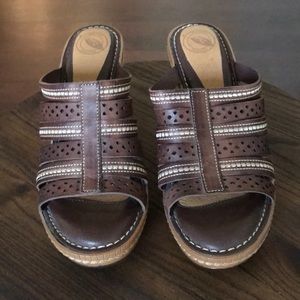 Nurture Platform Sandals